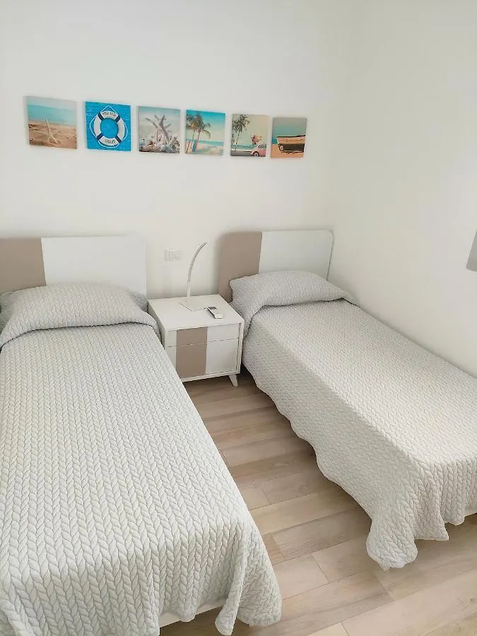Sun Beach Residence Con Piscina - Piazza Brescia - Adria Holiday Jesolo - Family Apartments